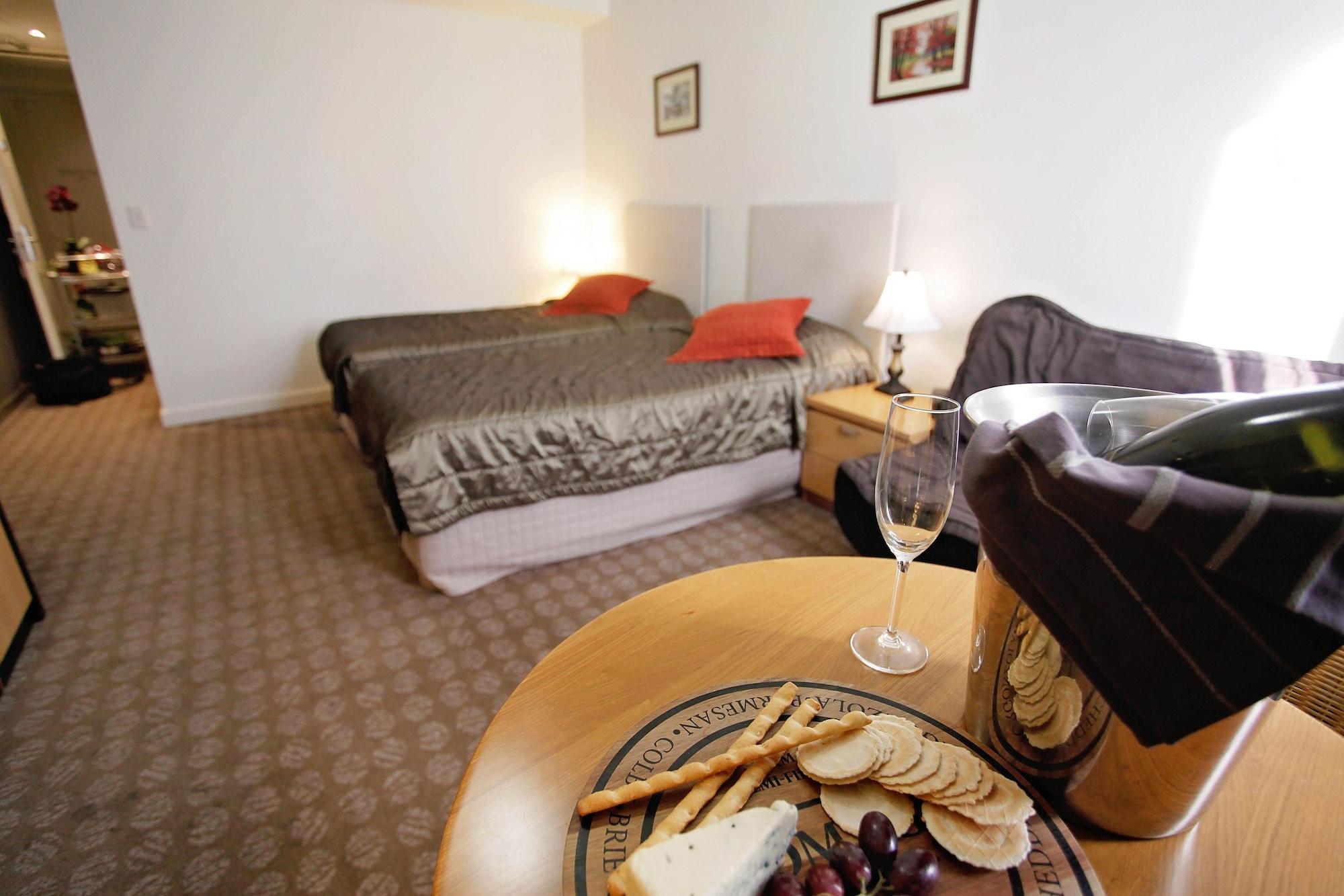 Hotel Golden Pebble 4*