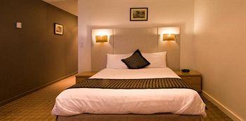 Golden Pebble 4* Wantirna